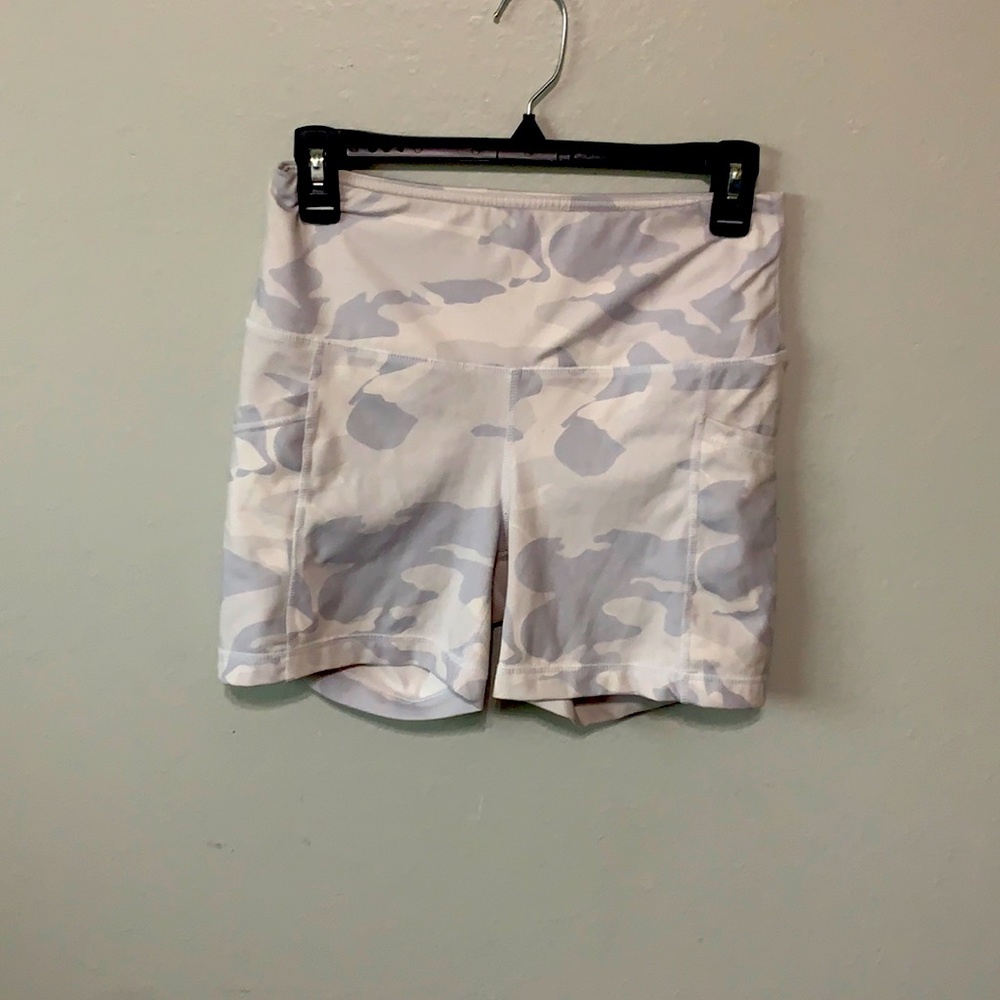 workout shorts, yogalicious lux, medium